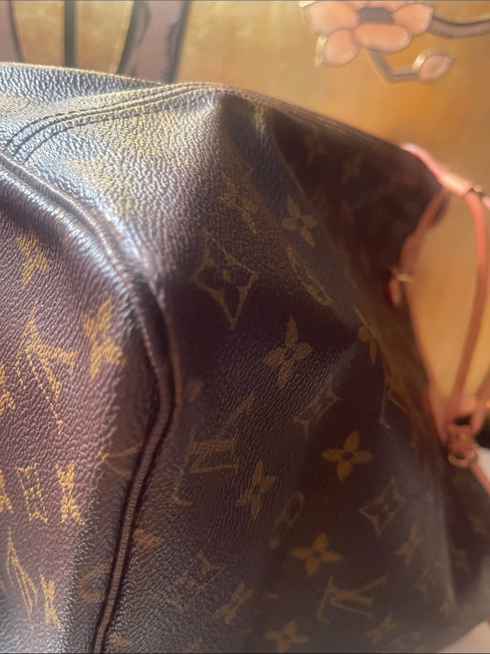 Louis Vuitton Neverfull - Picture 11 of 17